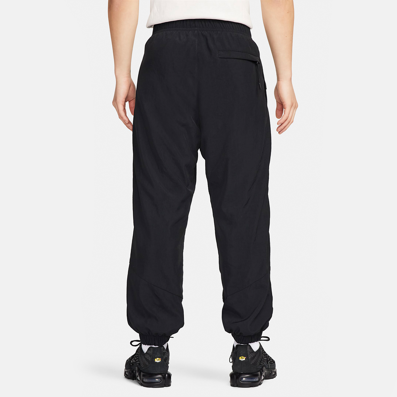 Nike Official Authentic 2023 ش - مراجعة Winter Clothing Nike وسعره