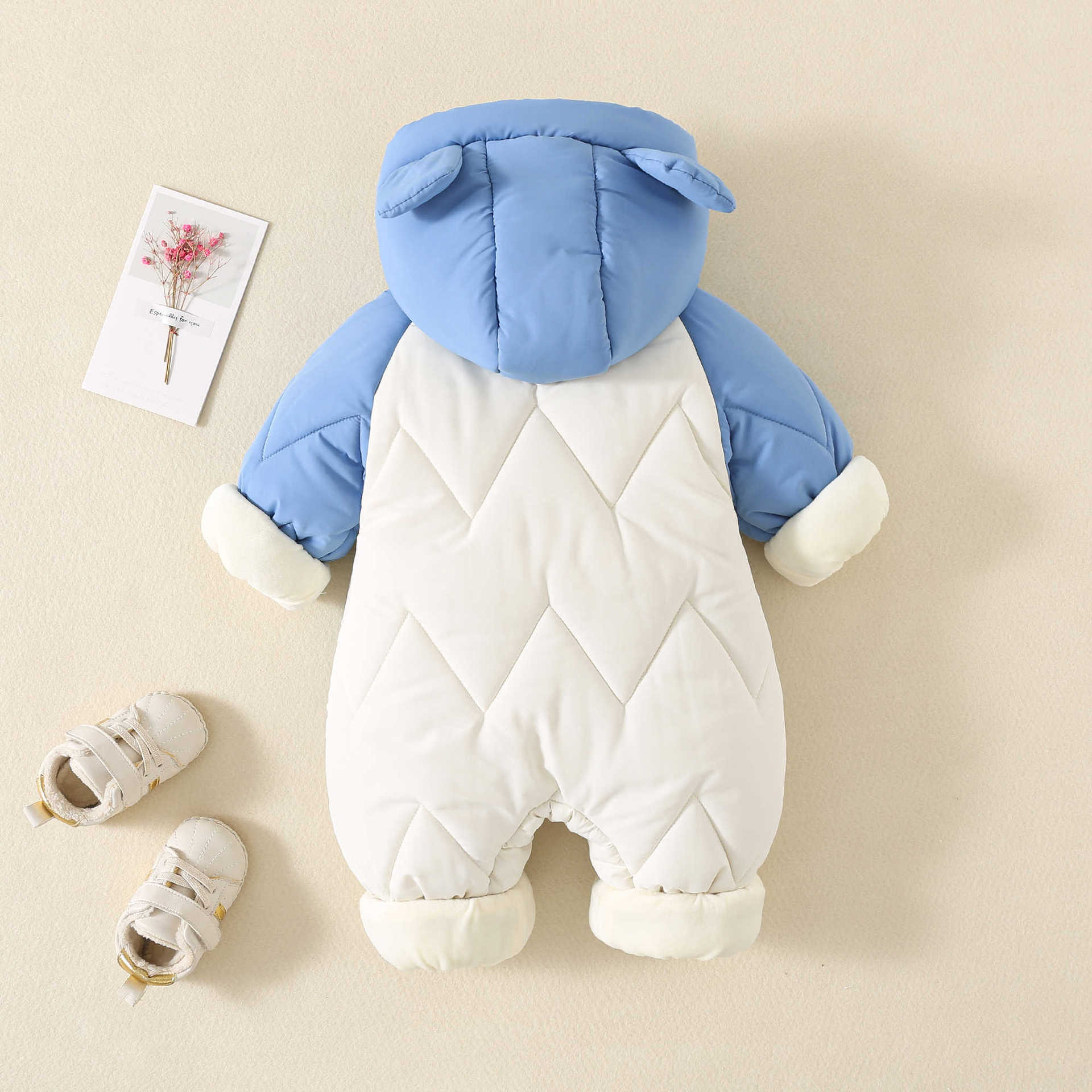 ملابس خارجية شتوية للأطفال مبط - مراجعة Winter Clothing Baby وسعره